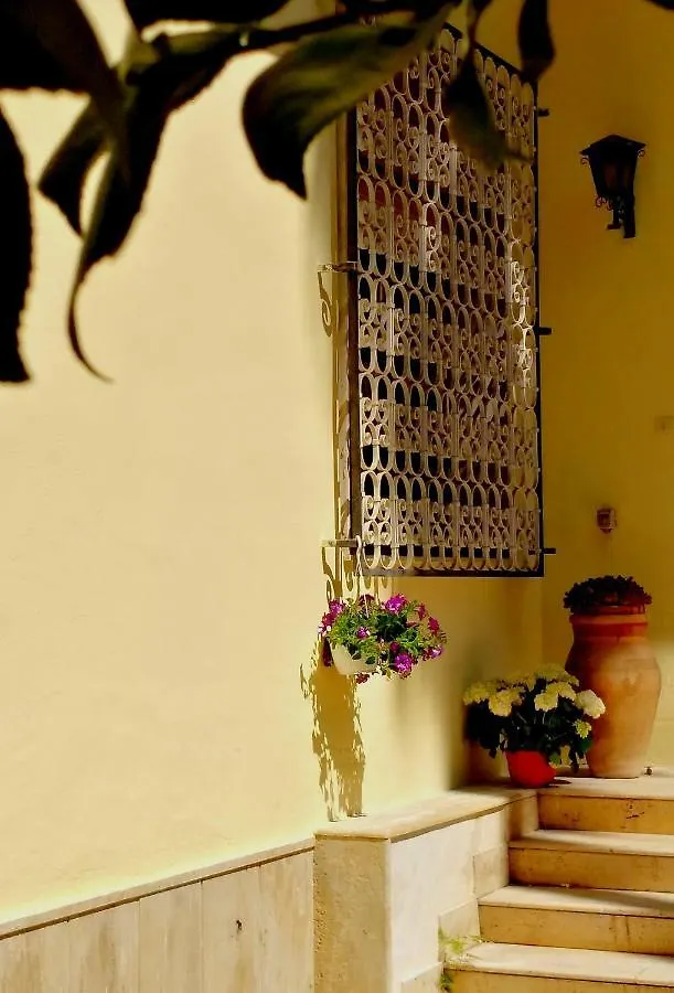 Villa Chelia Patti Italy