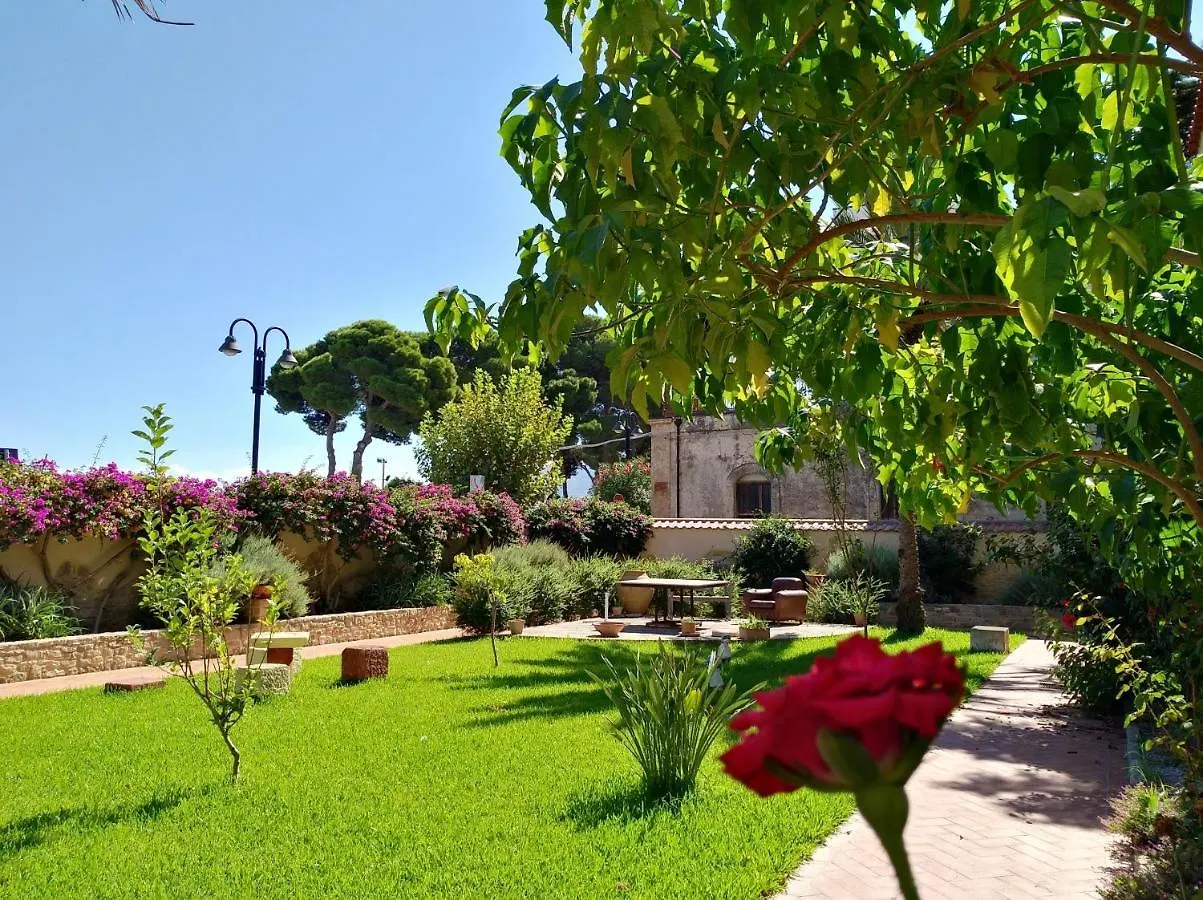 Villa Chelia Patti Apartment