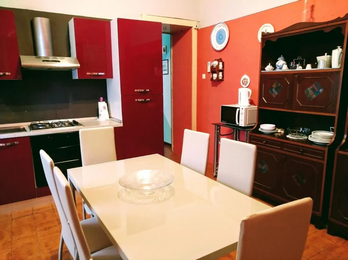 Villa Chelia Patti 0*,  Italy