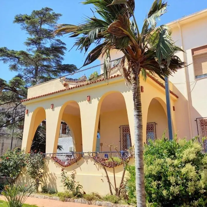 Villa Chelia Patti 0*,  Italy