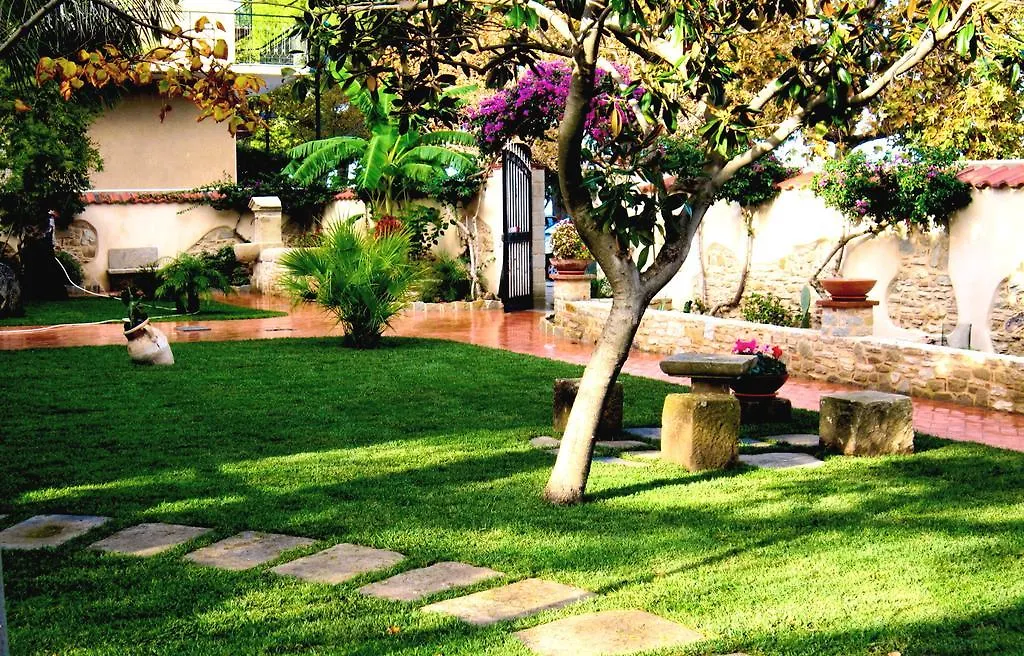 Villa Chelia Patti