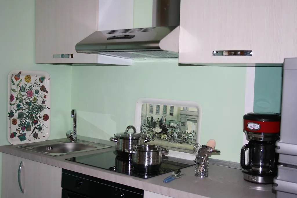 Villa Chelia Patti Apartment