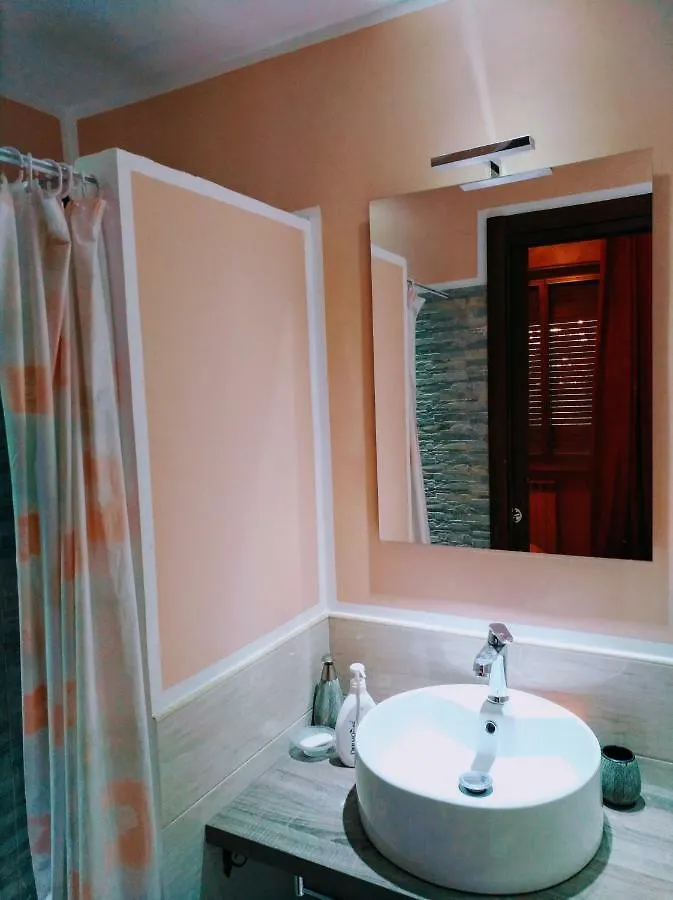 Villa Chelia Patti Apartment